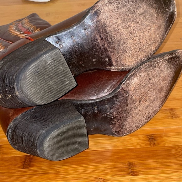 Lady's Frye cowboy boots. - Picture 4 of 5